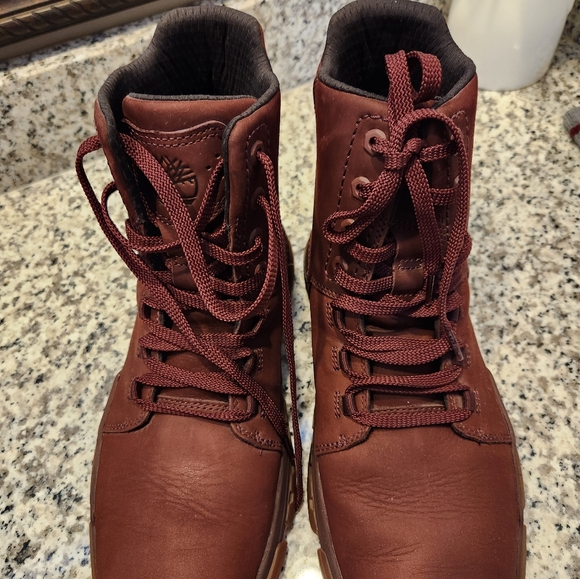 Timberland Hikers - Picture 3 of 3